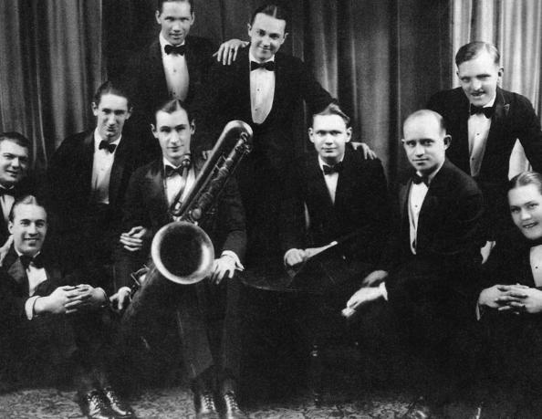 Frankie Trumbauer and his Orchestra