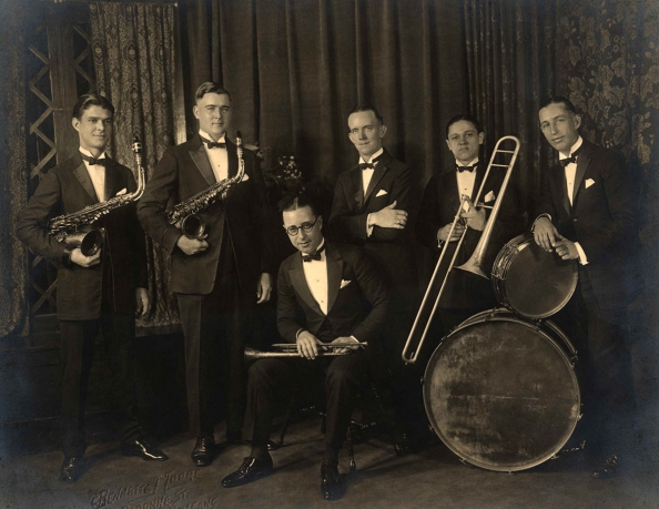 Johnny De Droit and his New Orleans Orchestra